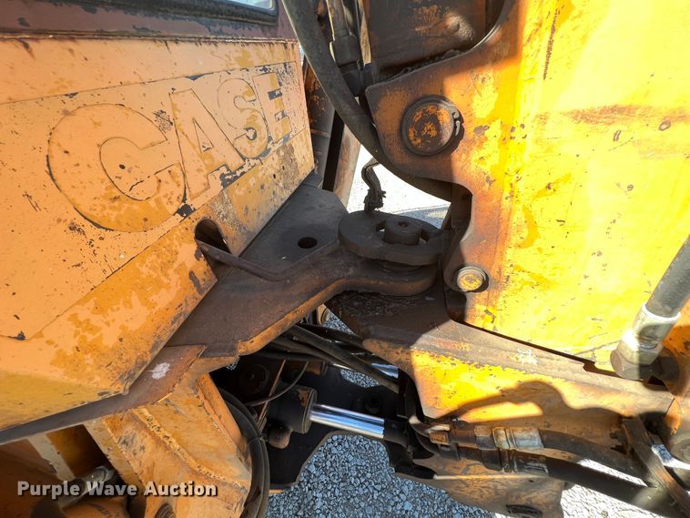 image for item KF9852 1979 Case 680G  backhoe