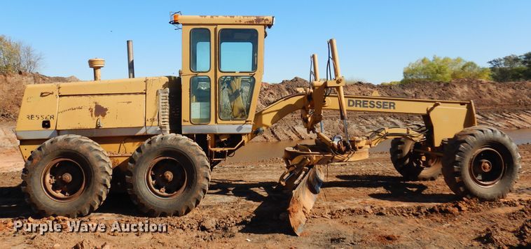 image for item KJ9021 Dresser A550  motor grader
