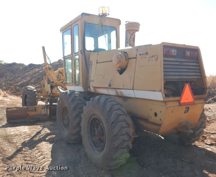 image for item KJ9021 Dresser A550  motor grader