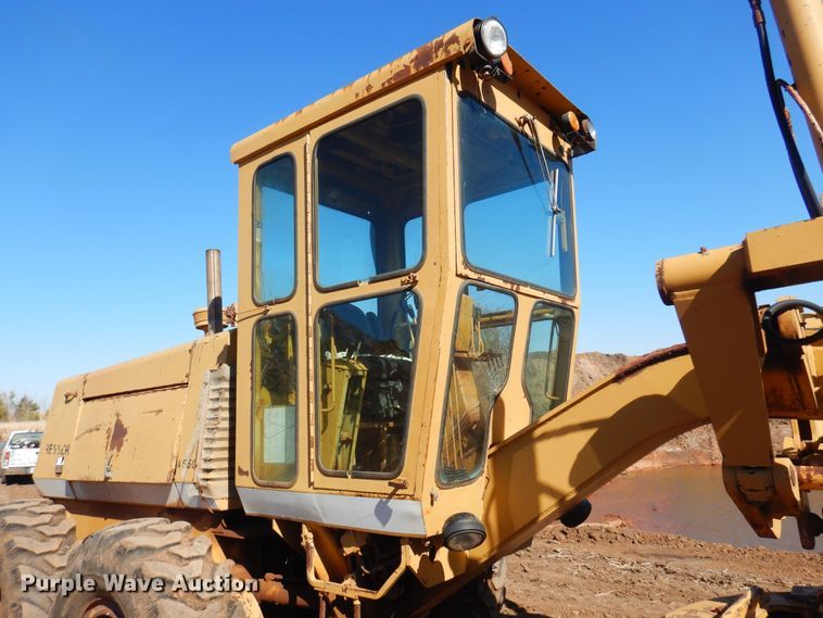 image for item KJ9021 Dresser A550  motor grader