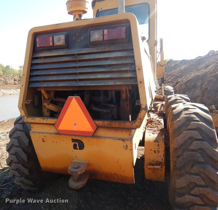 image for item KJ9021 Dresser A550  motor grader