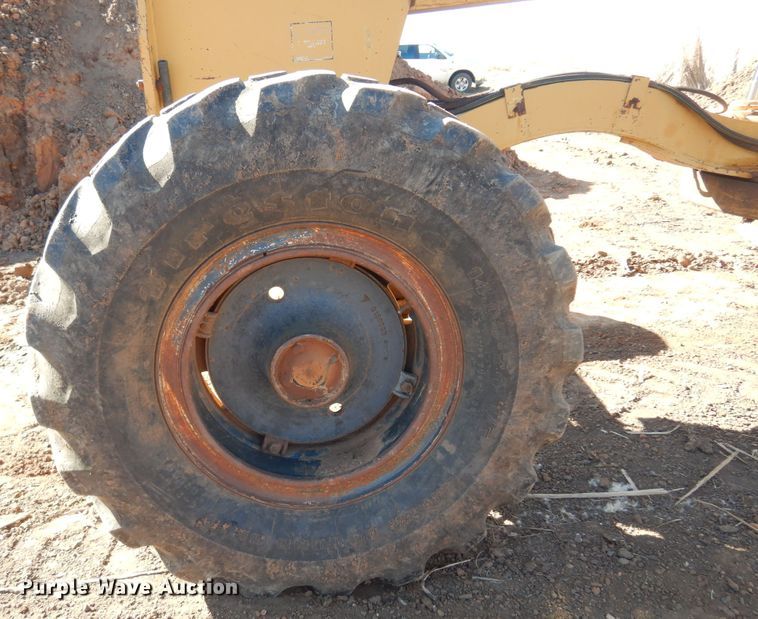 image for item KJ9021 Dresser A550  motor grader