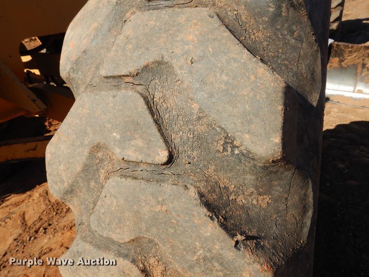 image for item KJ9021 Dresser A550  motor grader