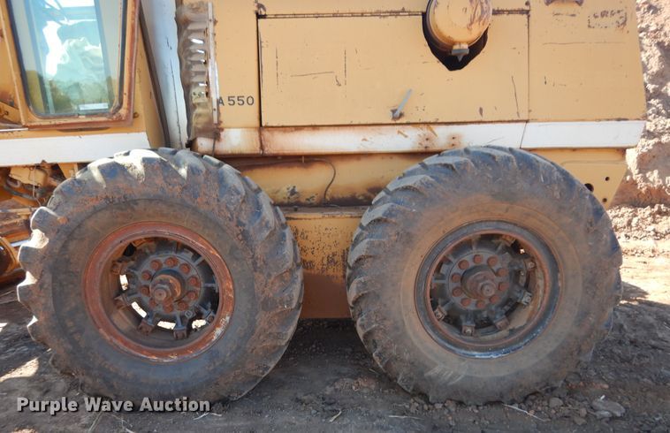 image for item KJ9021 Dresser A550  motor grader