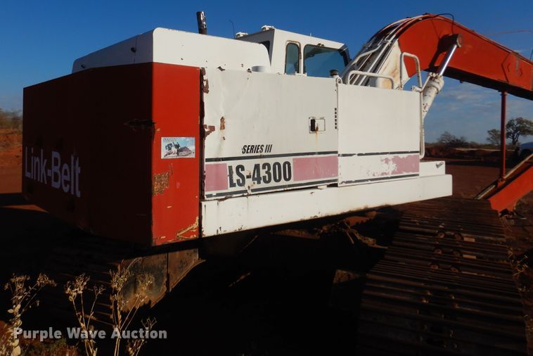 image for item KJ9028 Link-Belt LS-4300  long reach excavator