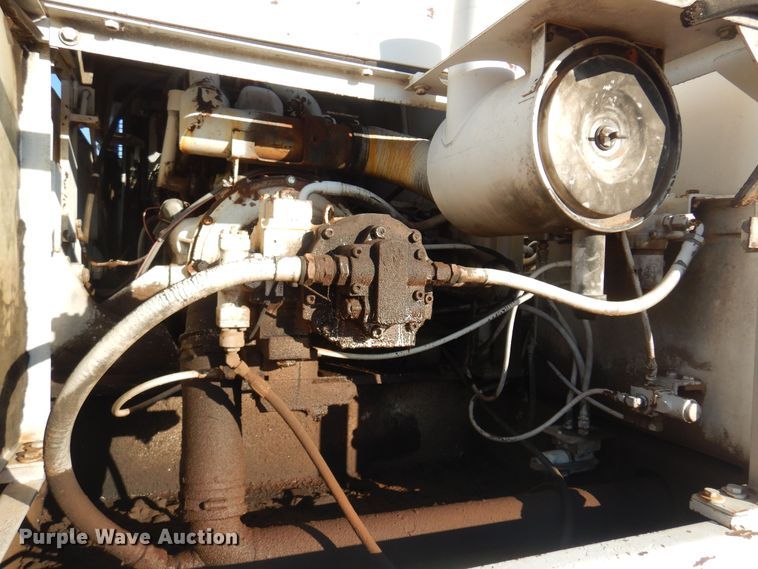 image for item KJ9028 Link-Belt LS-4300  long reach excavator