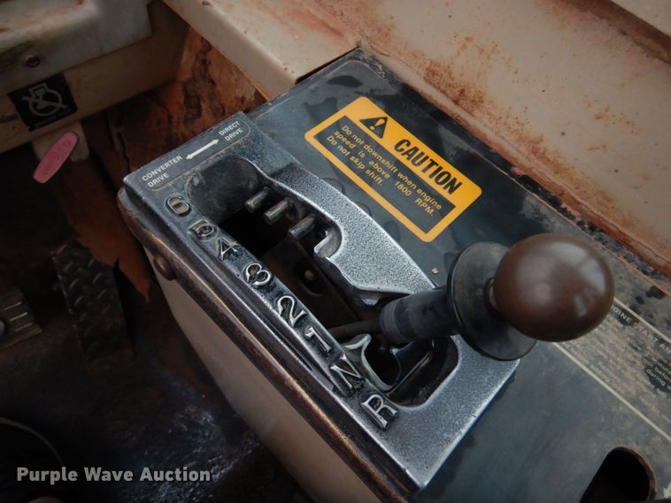 image for item KJ9145 1988 John Deere 762B  elevating scraper