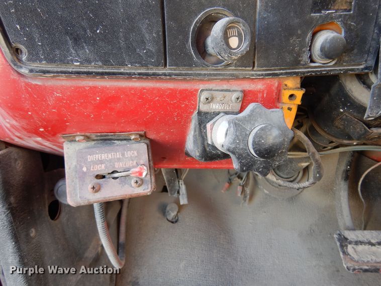 image for item KJ9148 1989 Chevrolet C70 dump truck