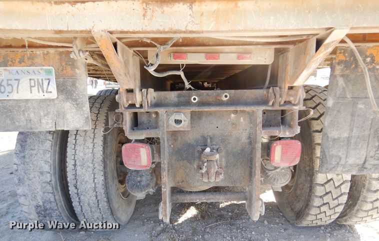 image for item KJ9148 1989 Chevrolet C70 dump truck