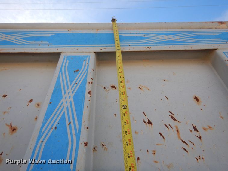 image for item KJ9148 1989 Chevrolet C70 dump truck