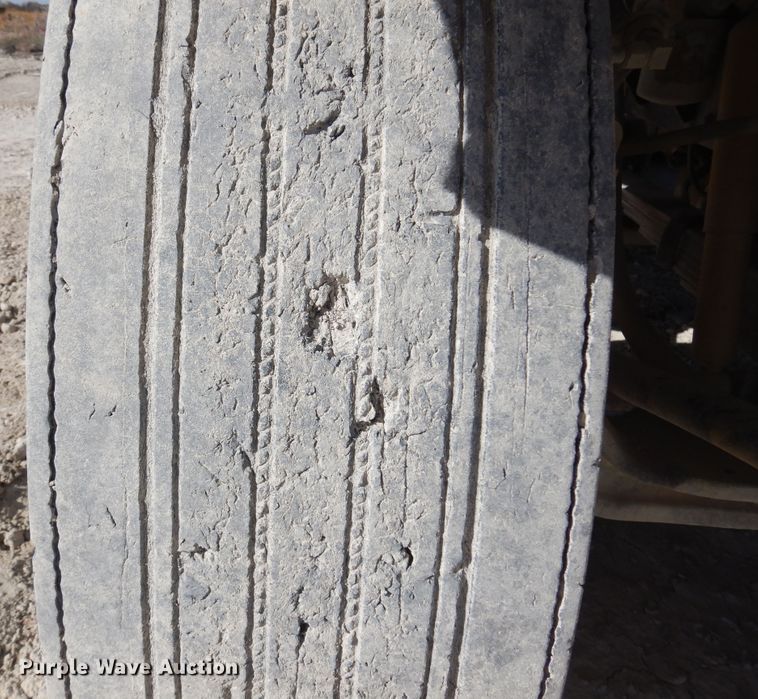 image for item KJ9148 1989 Chevrolet C70 dump truck