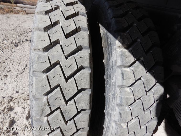 image for item KJ9148 1989 Chevrolet C70 dump truck