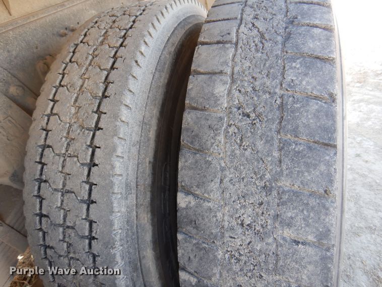 image for item KJ9148 1989 Chevrolet C70 dump truck