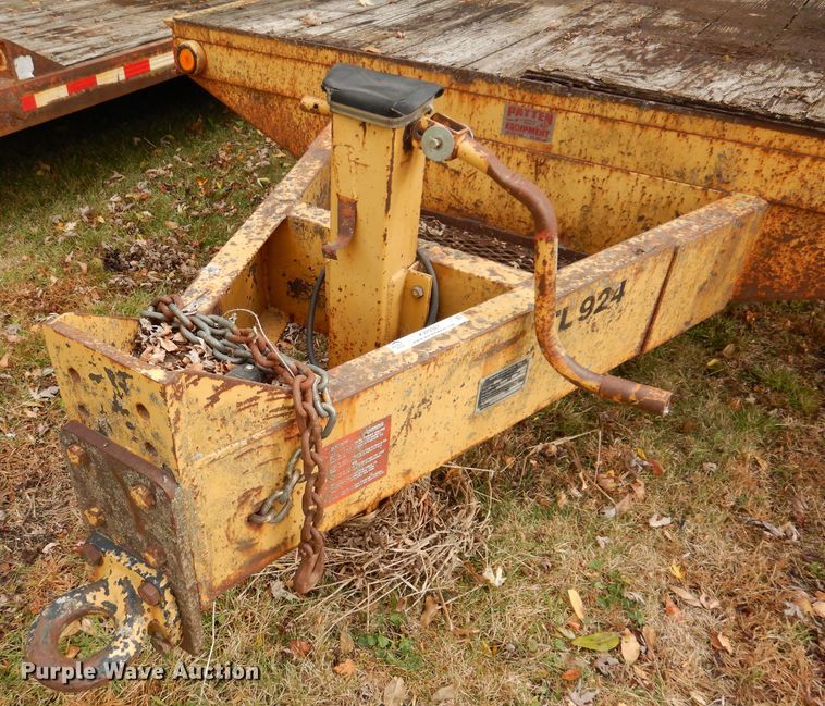 image for item KW9387 1999 Belshe T9  equipment trailer