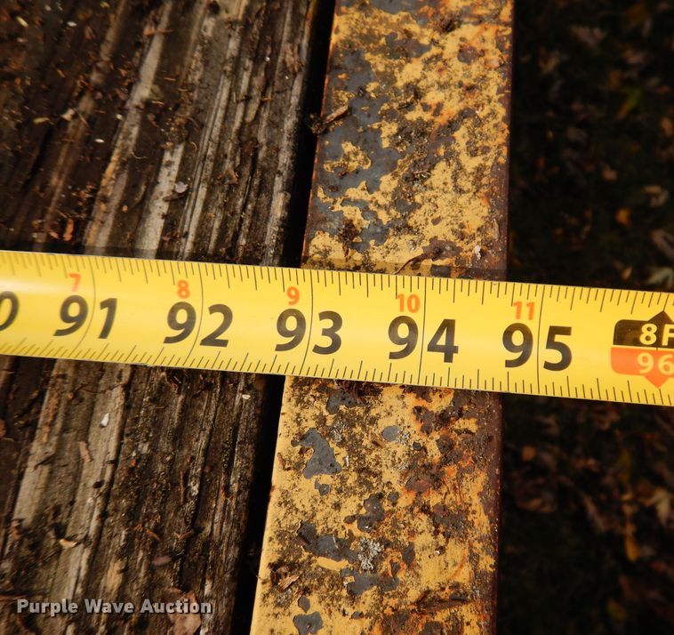 image for item KW9387 1999 Belshe T9  equipment trailer