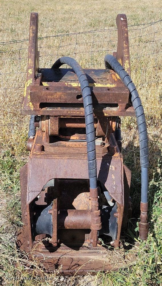 image for item LG9310 NPK  plate compactor