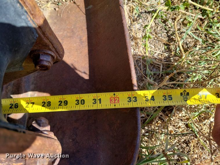 image for item LG9310 NPK  plate compactor