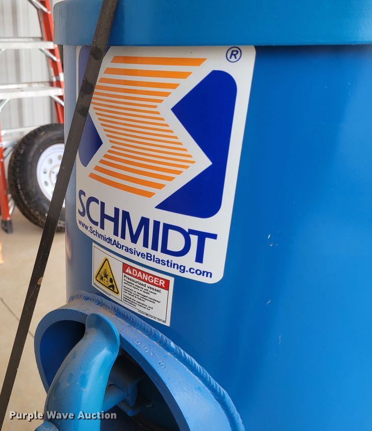 image for item LG9313 Schmidt 3.5 C.F.  sandblast pot