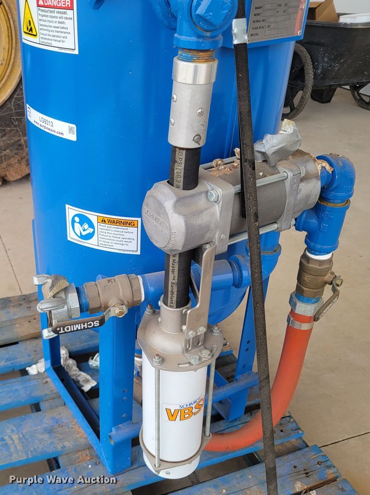 image for item LG9313 Schmidt 3.5 C.F.  sandblast pot