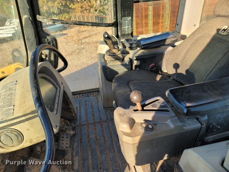 image for item LN9697 2008 Caterpillar 953D  track loader