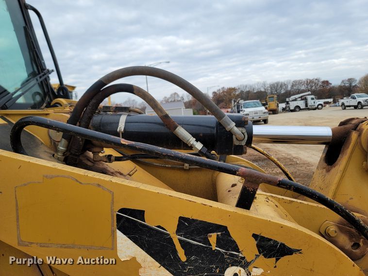 image for item LN9734 2008 Caterpillar 953D  track loader