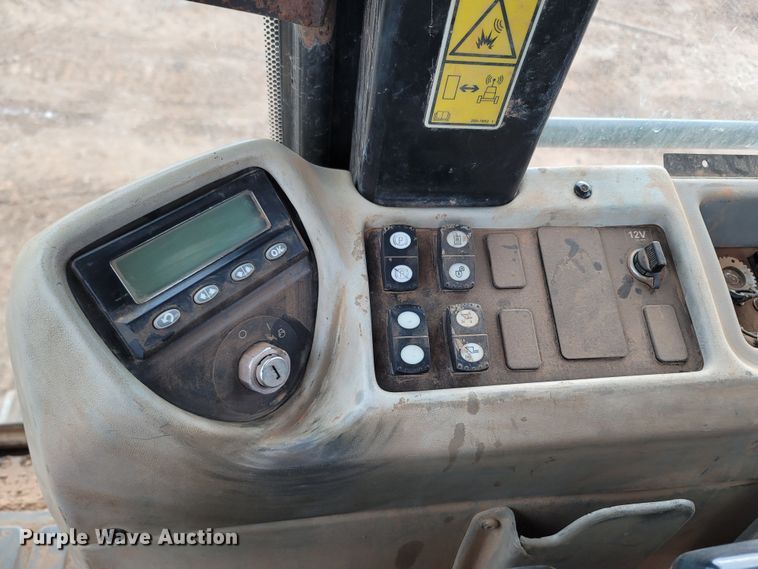 image for item LN9734 2008 Caterpillar 953D  track loader