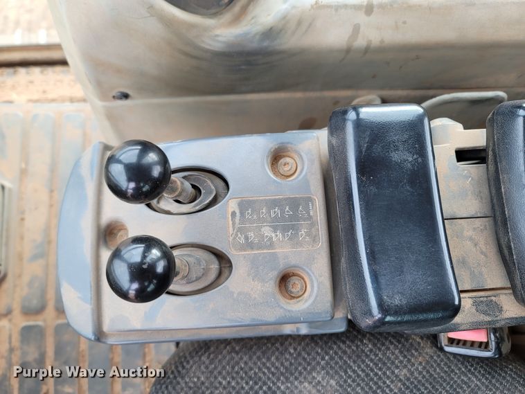 image for item LN9734 2008 Caterpillar 953D  track loader