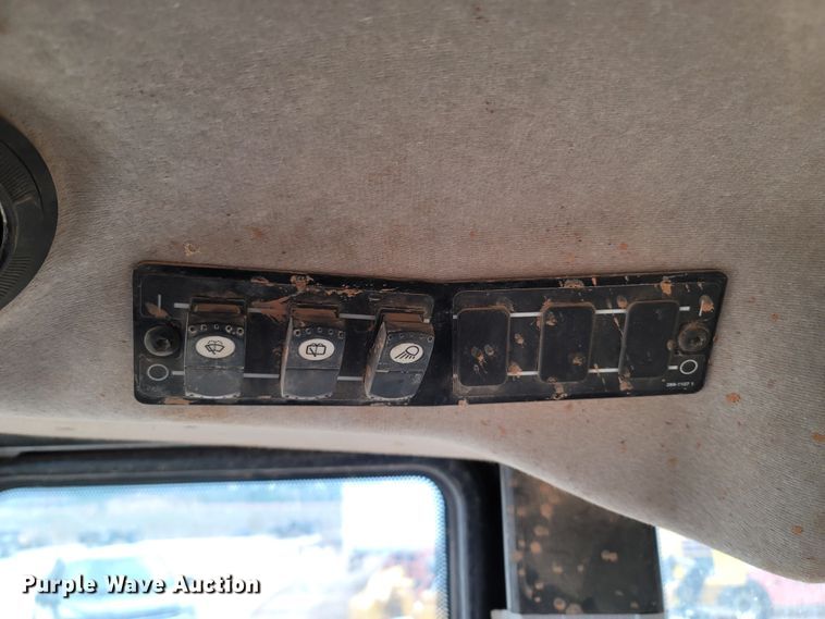 image for item LN9734 2008 Caterpillar 953D  track loader