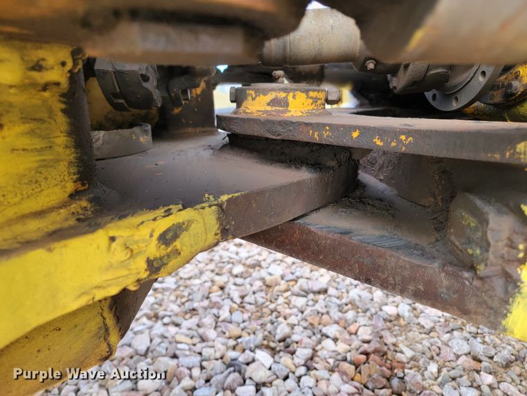 image for item LO9084 John Deere JD740-A  skidder