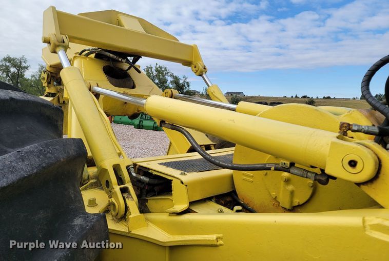 image for item LO9084 John Deere JD740-A  skidder