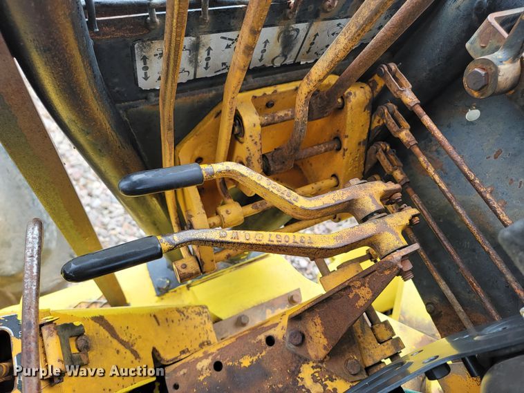 image for item LO9084 John Deere JD740-A  skidder