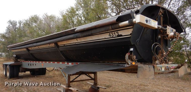 image for item LU9753 2013 Smith Co SX2-42-34  side dump trailer