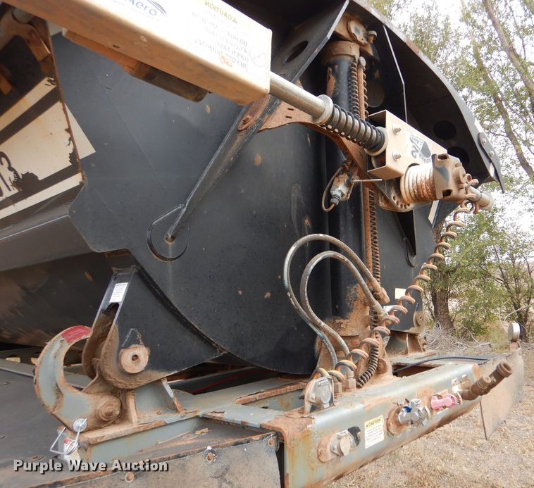 image for item LU9753 2013 Smith Co SX2-42-34  side dump trailer