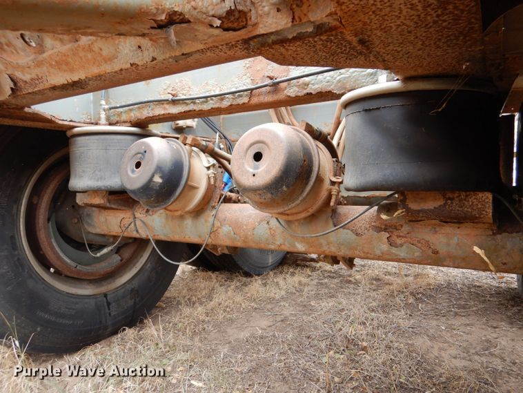 image for item LU9753 2013 Smith Co SX2-42-34  side dump trailer