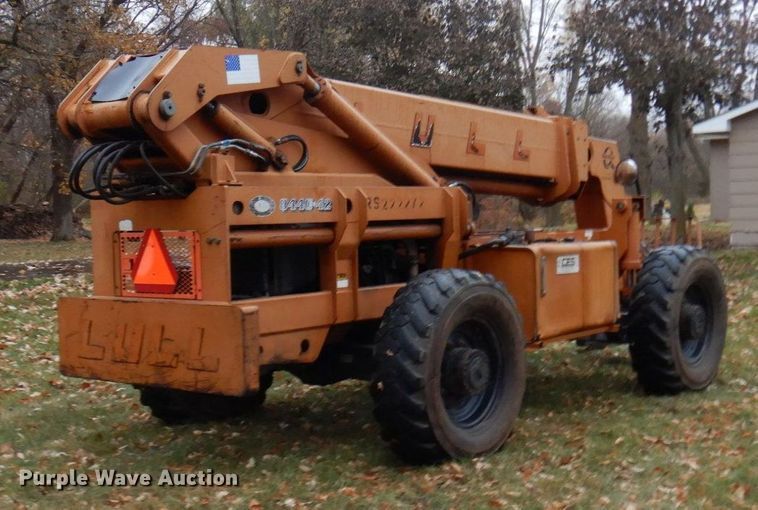 image for item MH9251 Lull 844C-42  telehandler