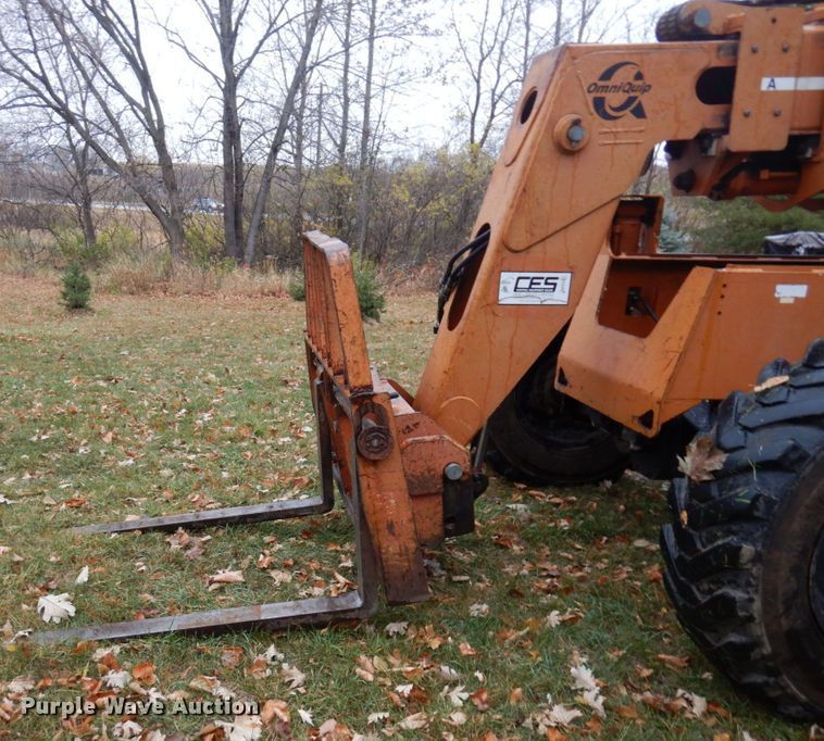 image for item MH9251 Lull 844C-42  telehandler