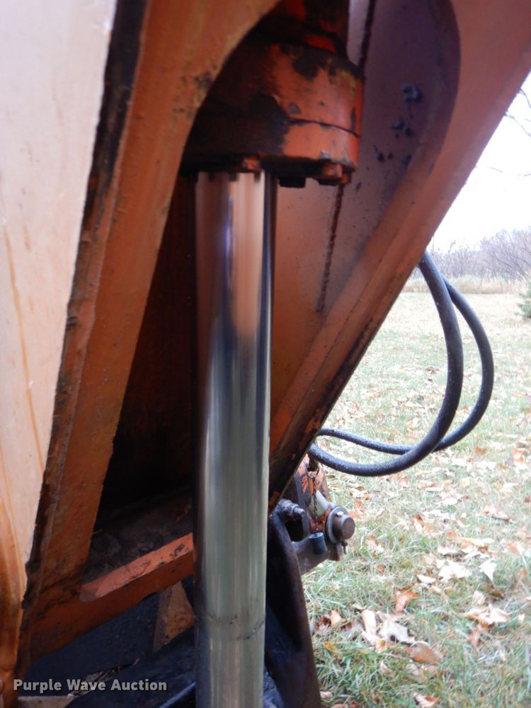 image for item MH9251 Lull 844C-42  telehandler