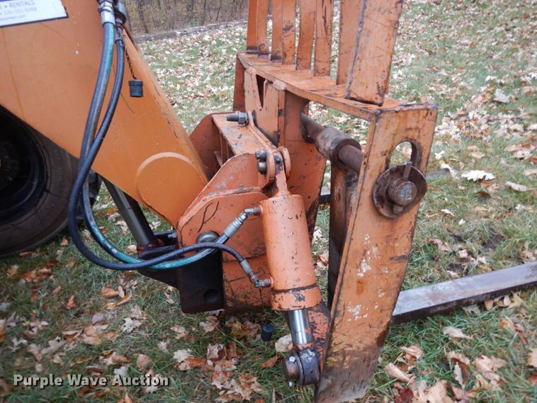 image for item MH9251 Lull 844C-42  telehandler