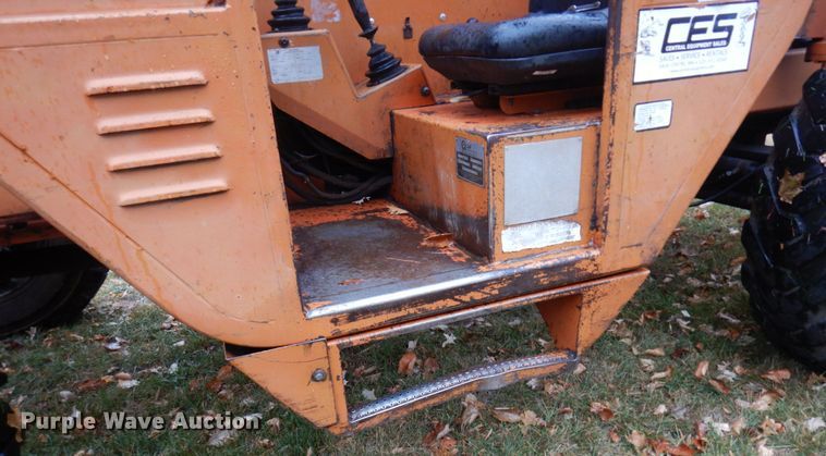 image for item MH9251 Lull 844C-42  telehandler