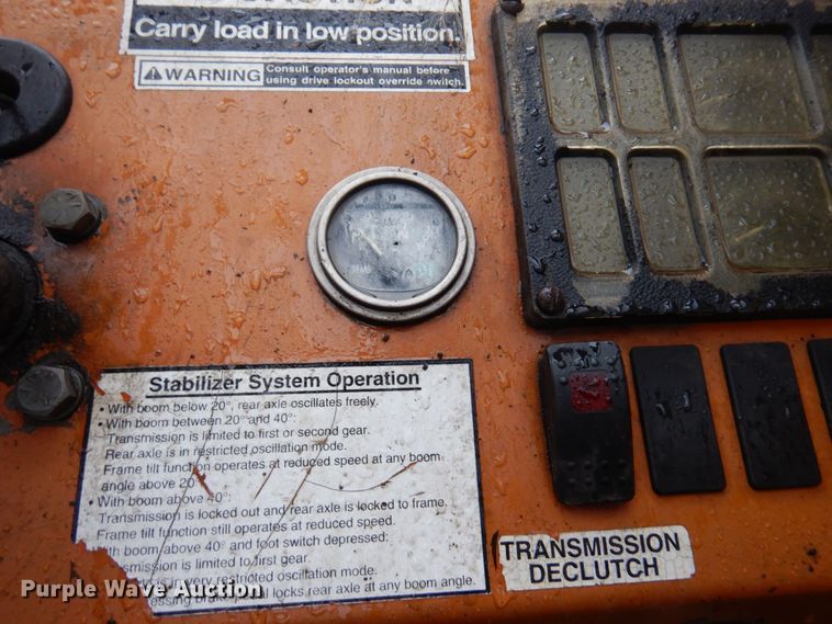 image for item MH9251 Lull 844C-42  telehandler