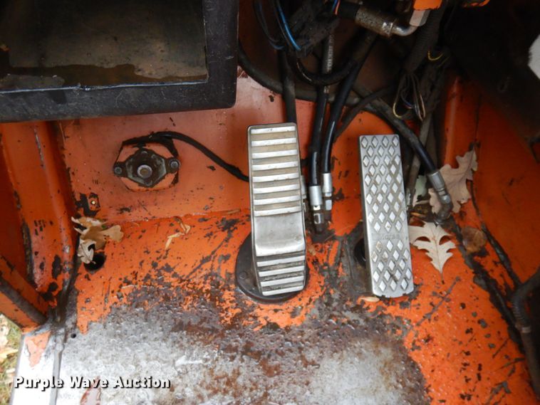 image for item MH9251 Lull 844C-42  telehandler