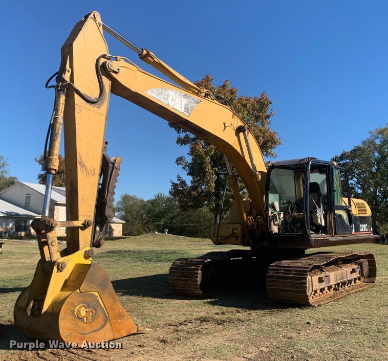 image for item MH9851 2001 Caterpillar 320CL  excavator