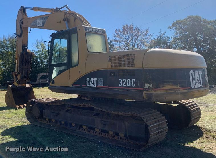 image for item MH9851 2001 Caterpillar 320CL  excavator