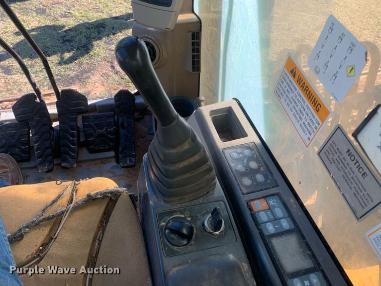 image for item MH9851 2001 Caterpillar 320CL  excavator