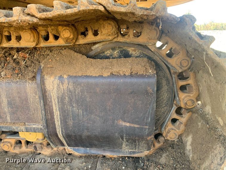 image for item MH9851 2001 Caterpillar 320CL  excavator
