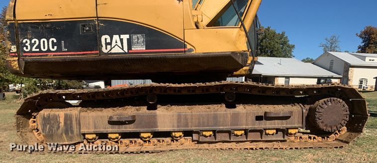 image for item MH9851 2001 Caterpillar 320CL  excavator