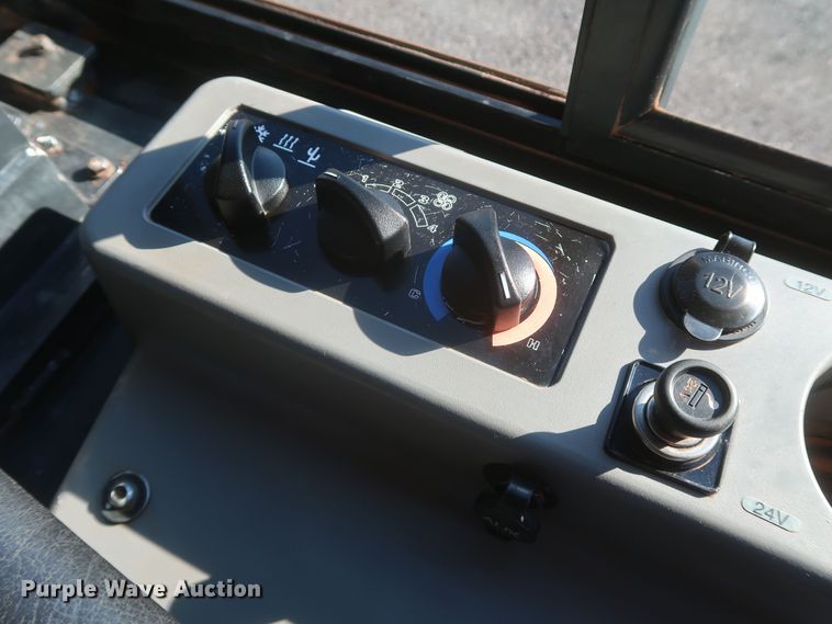 image for item MJ9206 2019 Komatsu D51EXI-24  dozer