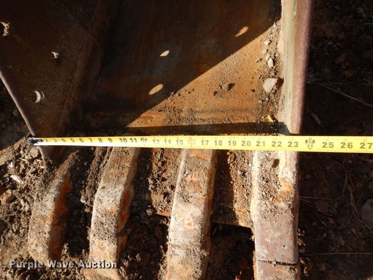 image for item MJ9805 (2) excavator buckets