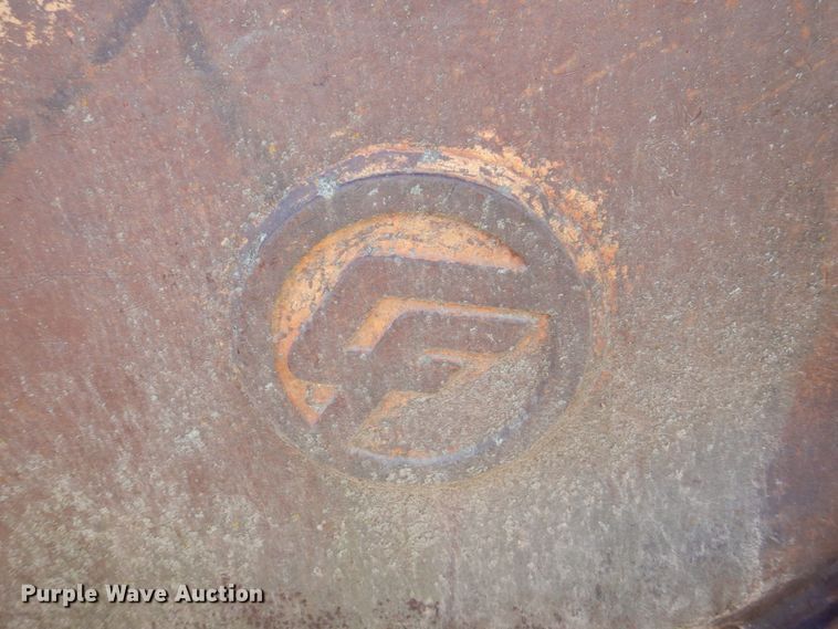 image for item MJ9805 (2) excavator buckets