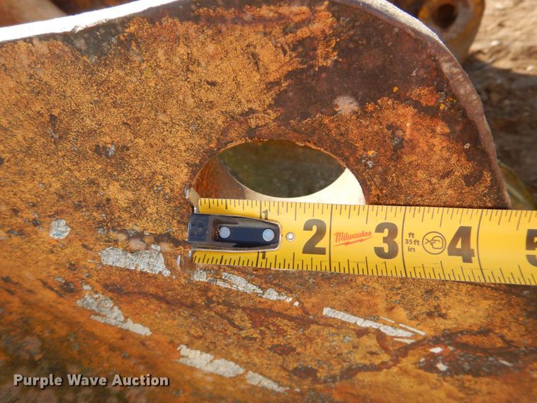 image for item MJ9805 (2) excavator buckets